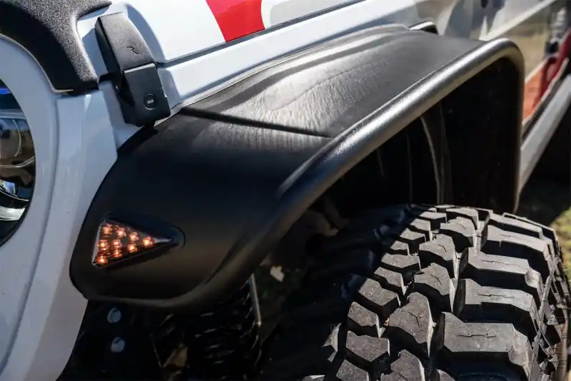 Bushwacker 2020 Jeep Gladiator Launch Edition Flat Style Flares 4pc - Black While Supplies Last
