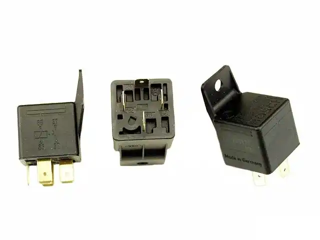 Bosch 0332019157 Multi Purpose Relay; 40 Amp; With 4 Terminal Connector and Bracket - Audi, Porsche, VW Premium